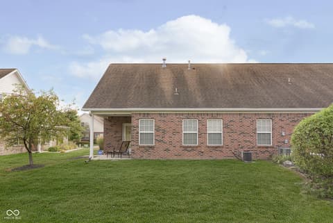 Photo of 5225 Dunewood Way, Avon, IN