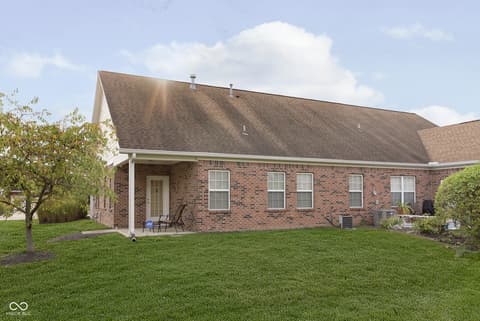 Photo of 5225 Dunewood Way, Avon, IN