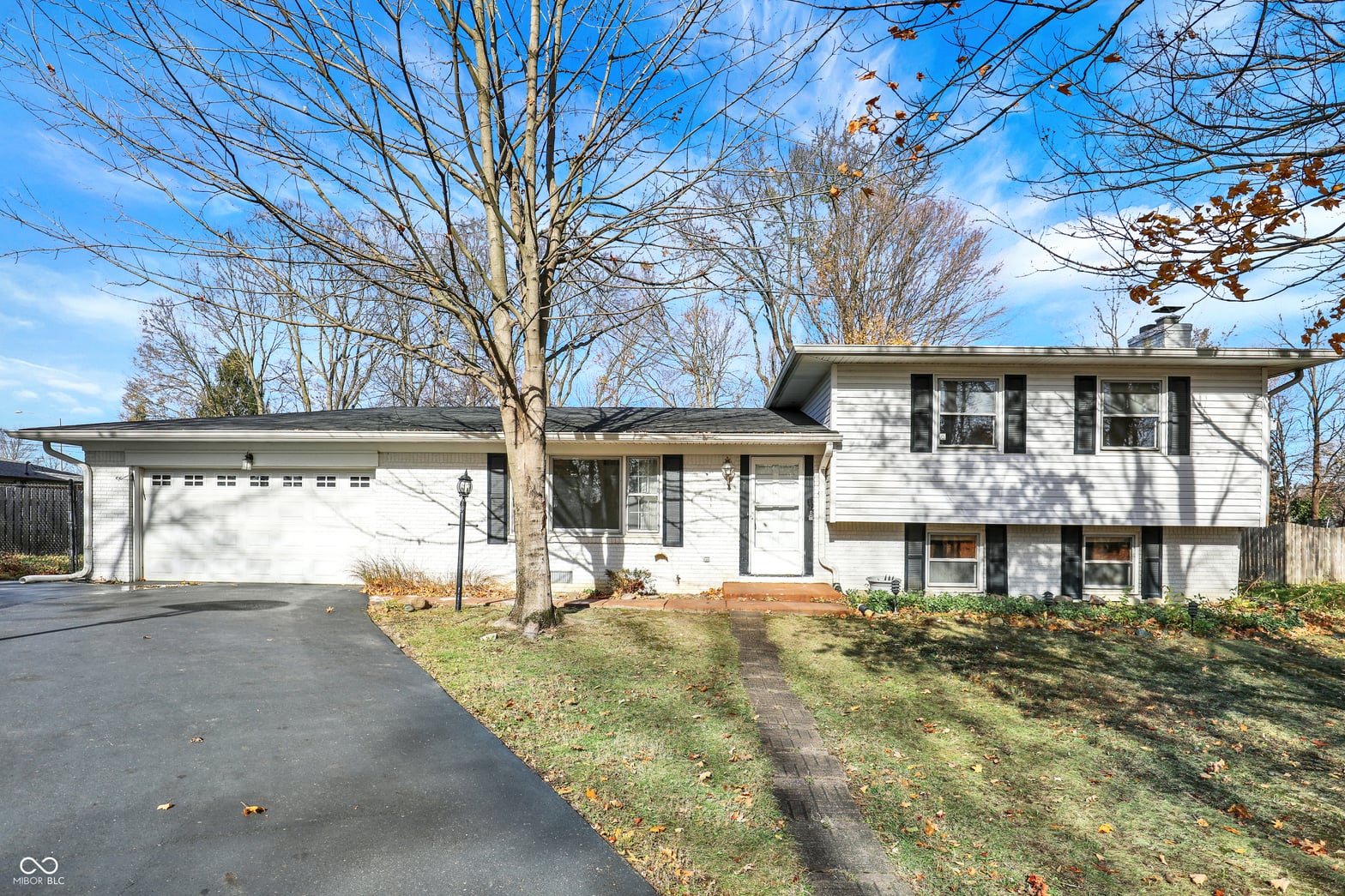 Photo of 2706 Lakewood Drive N, Carmel, IN
