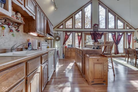 Photo of 6747 E County Road 700 N, Brownsburg, IN