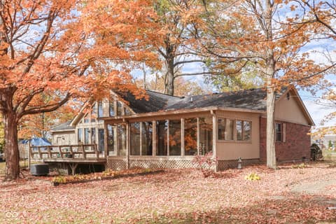 Photo of 6747 E County Road 700 N, Brownsburg, IN