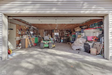 Photo of 6747 E County Road 700 N, Brownsburg, IN