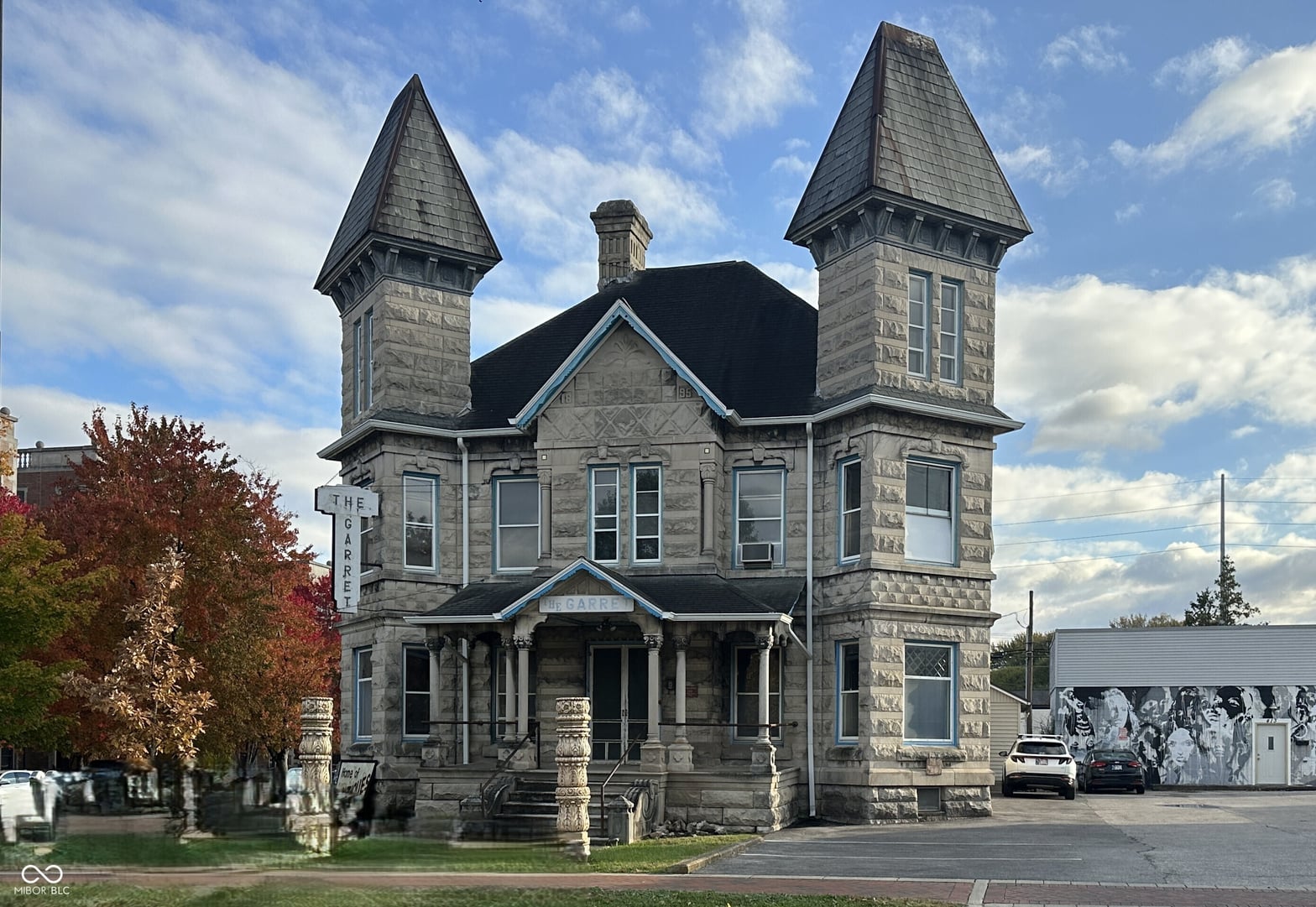 Front exterior at 403 W Kirkwood Avenue, Bloomington, IN