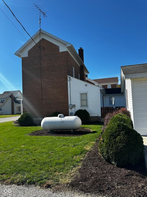 Photo of 2392 E County Road 820 S, Greensburg, IN