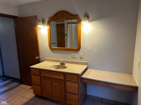 Photo of 2392 E County Road 820 S, Greensburg, IN