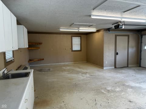 Photo of 2392 E County Road 820 S, Greensburg, IN