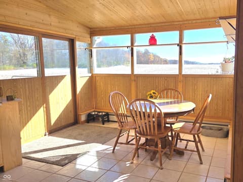 Breakfast Area — 10162 N New Richmond Road, New Richmond, IN