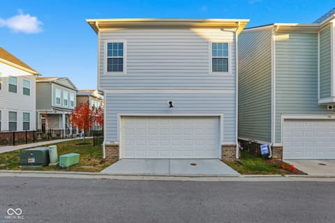 Photo of 576 Steinbeck Place, Carmel, IN