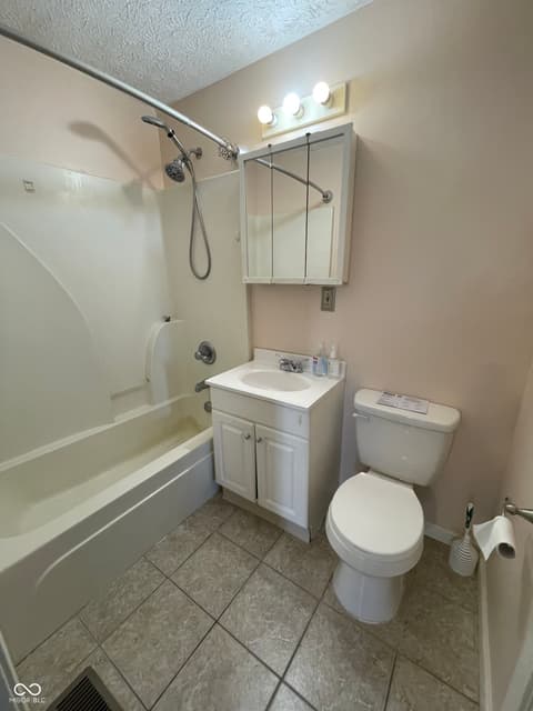 Bathroom at 624 Sweetbriar Avenue, Whiteland, IN