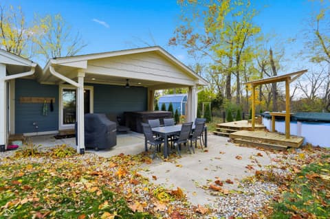 Photo of 6820 W Rd 150 N, Bargersville, IN