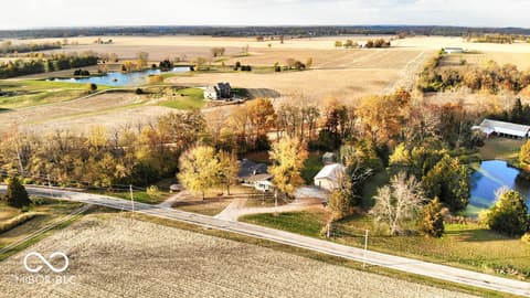Photo of 6820 W Rd 150 N, Bargersville, IN