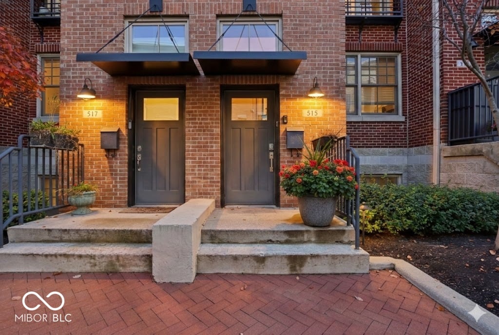 Foyer at 515 N Park Avenue, Indianapolis, IN