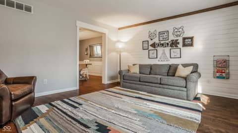 Photo of 5325 Creekbend Drive, Carmel, IN