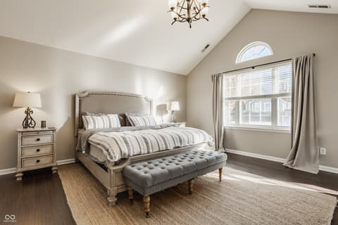 Photo of 5325 Creekbend Drive, Carmel, IN