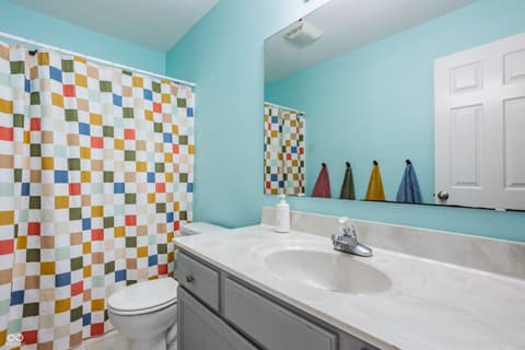 Photo of 5325 Creekbend Drive, Carmel, IN
