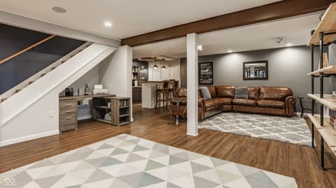Photo of 5325 Creekbend Drive, Carmel, IN