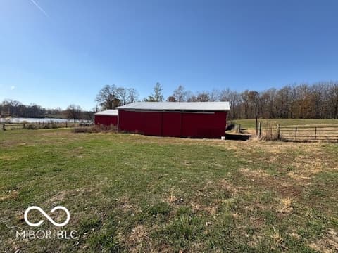 Yard at 1355 N County Road 375 W, Greencastle, IN