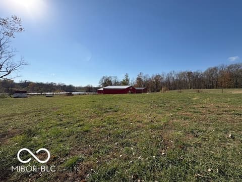 Yard at 1355 N County Road 375 W, Greencastle, IN