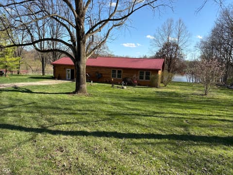 Photo of 1355 N County Road 375 W, Greencastle, IN