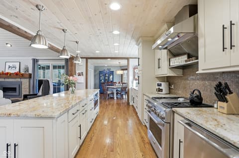 Photo of 4316 W Whiteland Road, Bargersville, IN