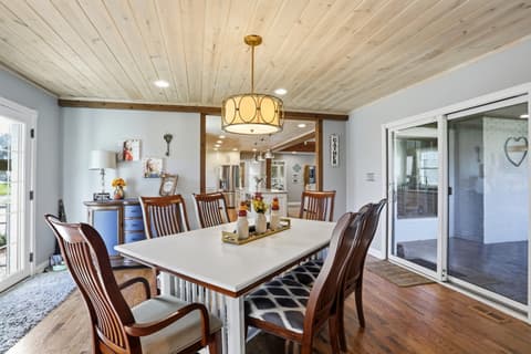 Photo of 4316 W Whiteland Road, Bargersville, IN