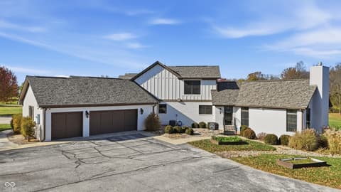 Photo of 4316 W Whiteland Road, Bargersville, IN