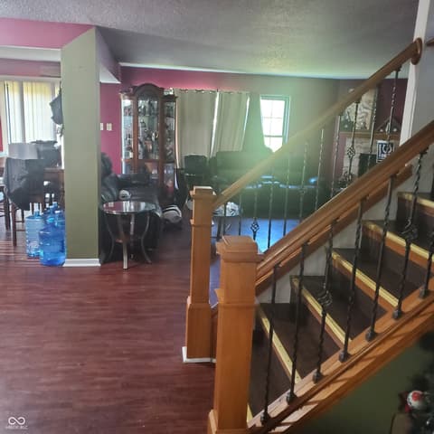 Photo of 1324 Castleford Lane, Indianapolis, IN