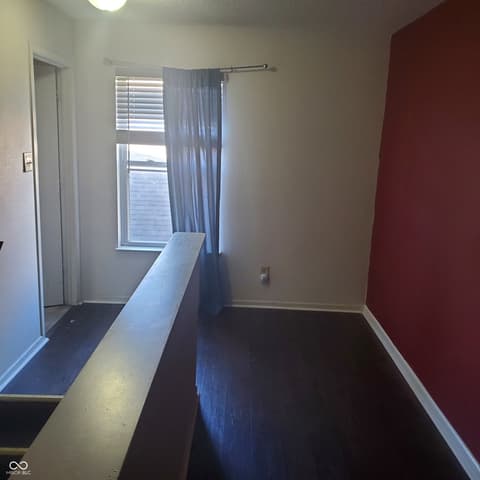 Photo of 1324 Castleford Lane, Indianapolis, IN