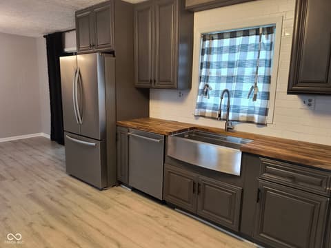 Kitchen at 249 Lori Ann Drive, Whiteland, IN
