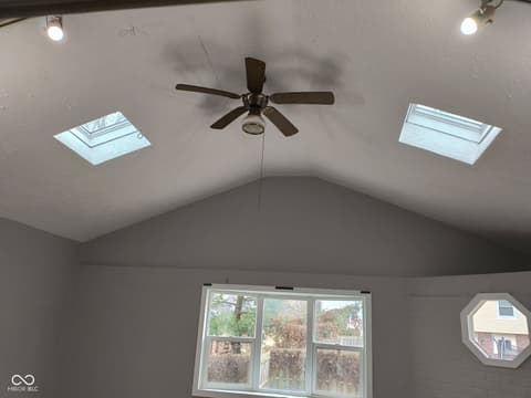 Bonus room at 249 Lori Ann Drive, Whiteland, IN