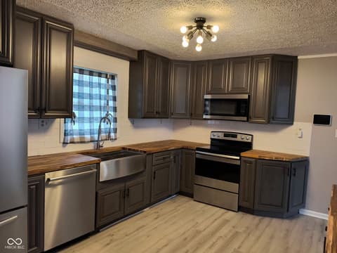 Kitchen at 249 Lori Ann Drive, Whiteland, IN