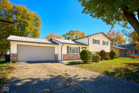 1165 Apple Valley Road