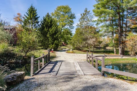 Photo of 2034 Dubois Road, Spencer, IN
