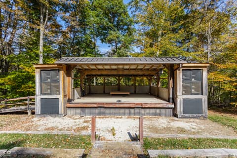 Photo of 2034 Dubois Road, Spencer, IN