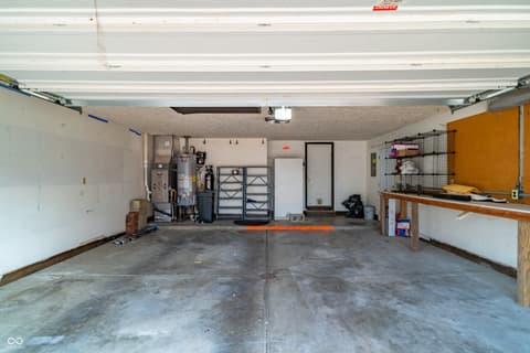 Garage at 125 N Windmill Trail, Greenwood, IN