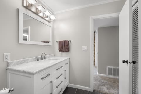 Photo of 8421 W Old Nashville Road, Columbus, IN