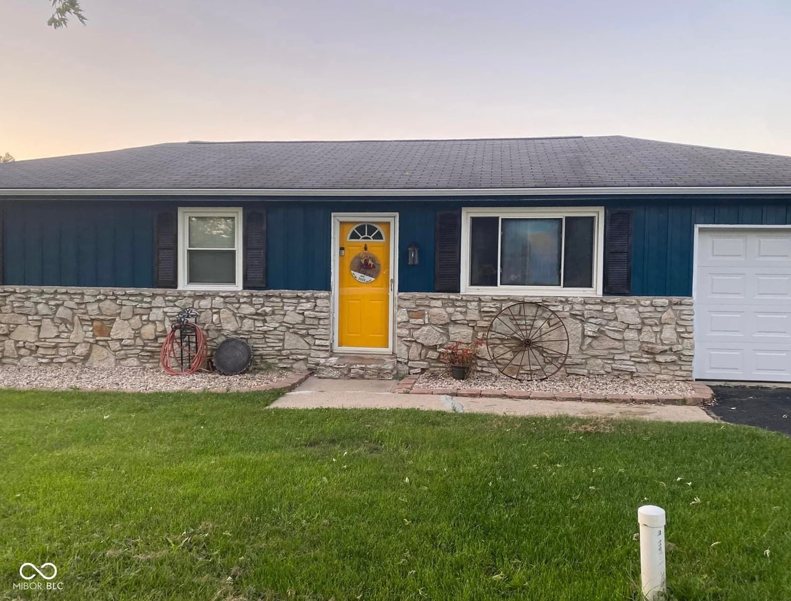 Photo of 7610 W County Road 550 S, Daleville, IN
