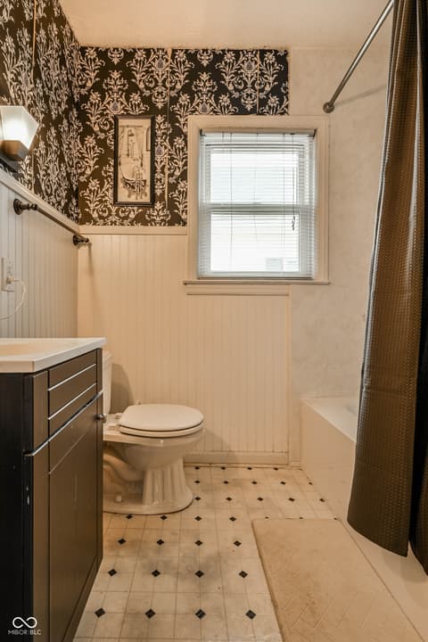Photo of 4624 N Hinesley Avenue, Indianapolis, IN