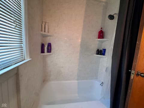 Photo of 4624 N Hinesley Avenue, Indianapolis, IN