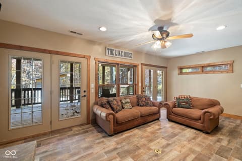 Living room at 7563 Grizzly Drive, Nineveh, IN