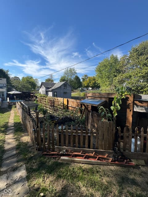 Photo of 616 Long Street, Brookville, IN