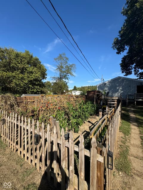Photo of 616 Long Street, Brookville, IN