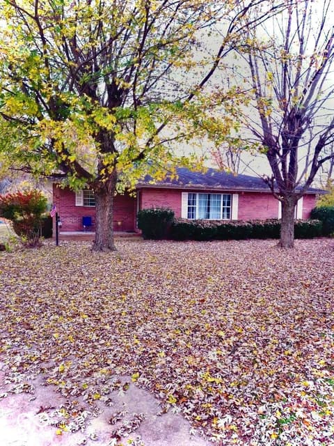 290 S State Road 135