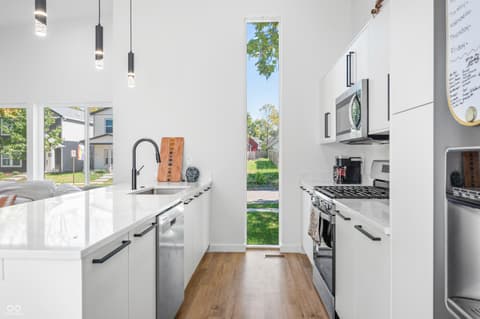 Photo of 318 N Tacoma Avenue, Indianapolis, IN