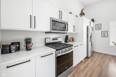 Photo of 318 N Tacoma Avenue, Indianapolis, IN