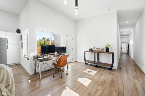 Photo of 318 N Tacoma Avenue, Indianapolis, IN