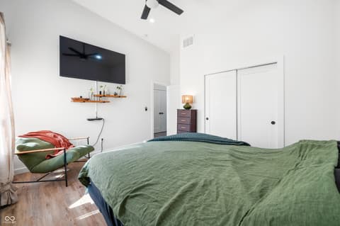 Photo of 318 N Tacoma Avenue, Indianapolis, IN
