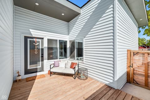 Photo of 318 N Tacoma Avenue, Indianapolis, IN