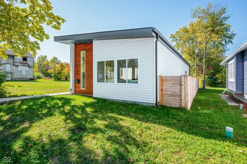 Photo of 318 N Tacoma Avenue, Indianapolis, IN
