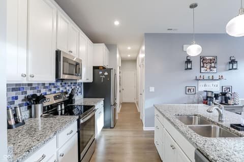 Photo of 10311 Gateway Drive, Indianapolis, IN